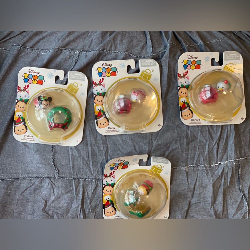 Christmas  Disney Tsum Tsum lot